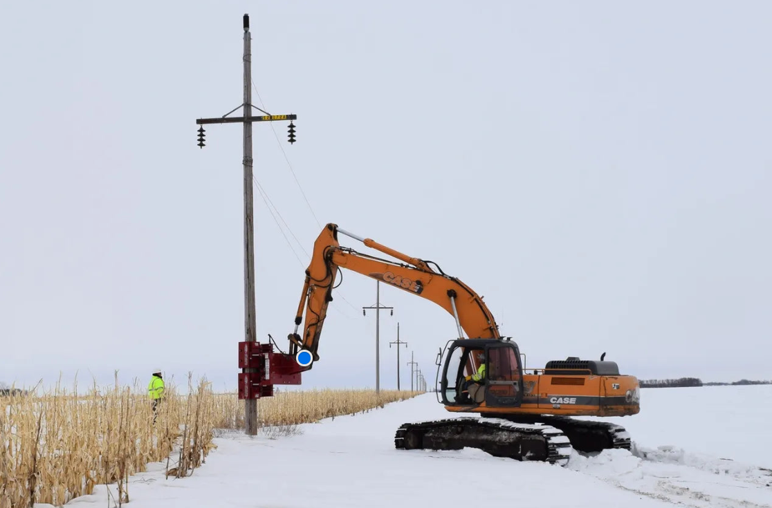 Excavator Pole Setter