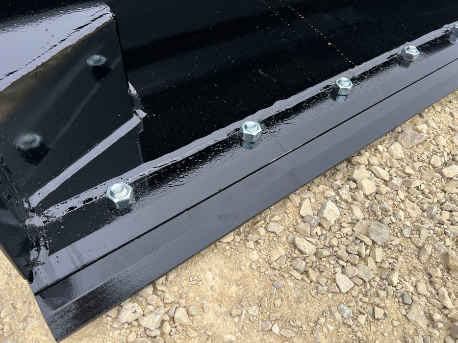 Stinger Attachments Skid Steer Hydraulic Dump Bucket (HDB)