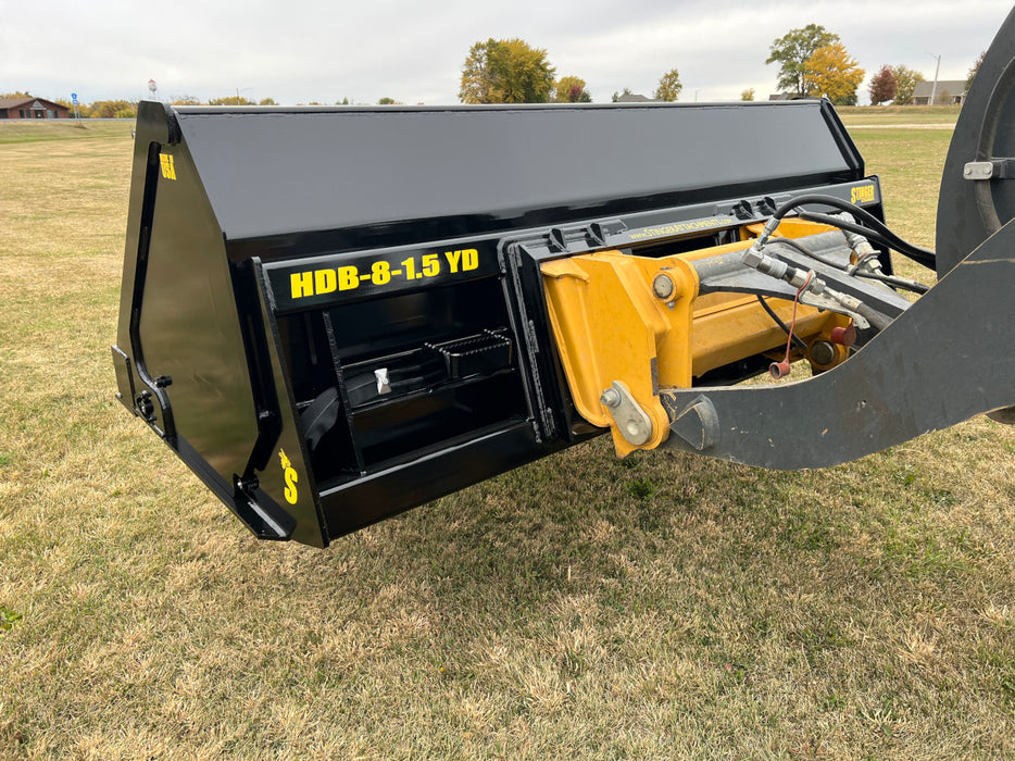 Stinger Attachments Tractor Hydraulic Dump Bucket (HDB-UT)