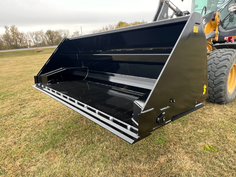 Stinger Attachments Tractor Hydraulic Dump Bucket (HDB-UT)