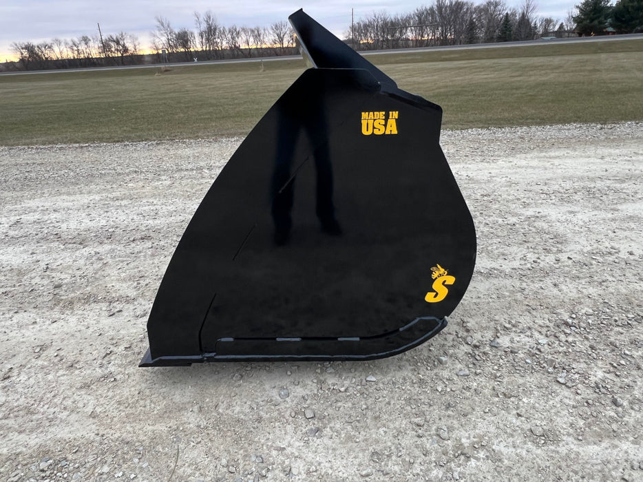 Wheel Loader General Purpose Bucket - Stinger Attachments (MBC)