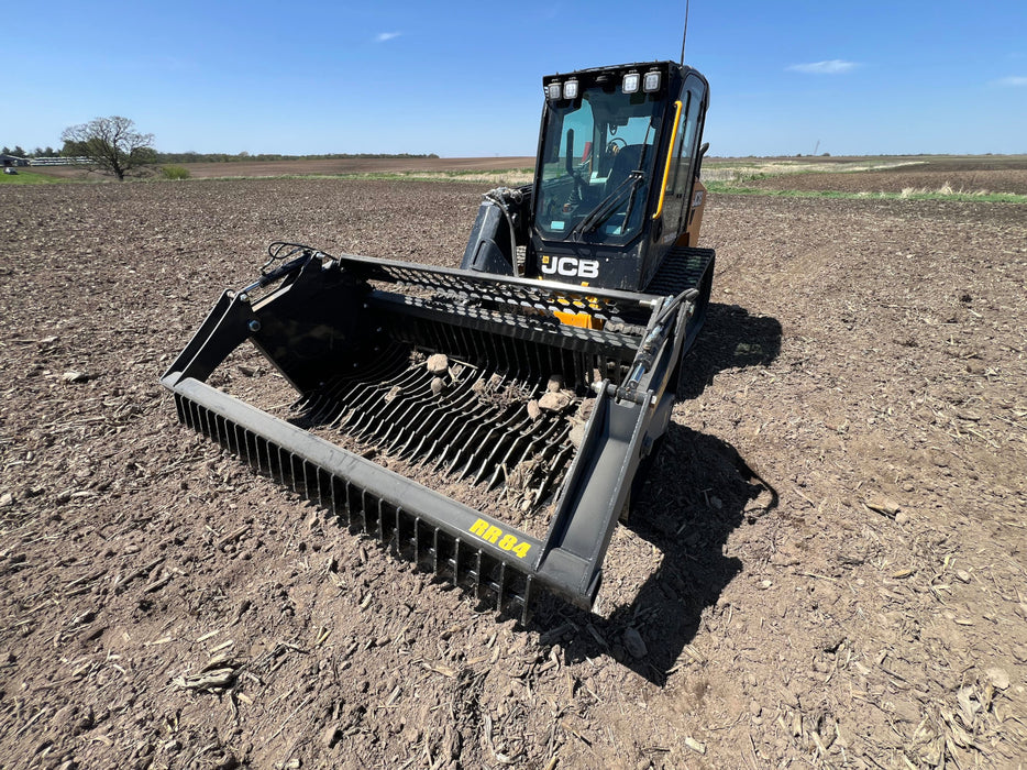 Stinger Attachments Tractor Rock Bucket & Reel Package