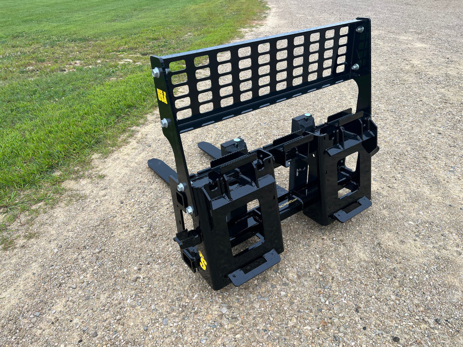 Stinger Attachments Wheel Loader Class 3 Pallet Forks Attachment (PF3-WL)