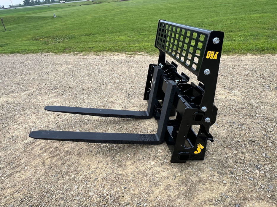 Stinger Attachments Wheel Loader Class 3 Pallet Forks Attachment (PF3-WL)