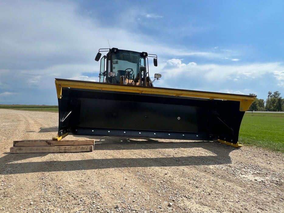 Stinger Attachments Tractor Snow Pusher Extreme Rotating/Oscillating (SPXR)