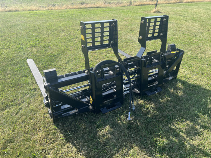 Stinger Attachments Wheel Loader Class 3 Pallet Forks Attachment Hydraulic (PF3H-WL)