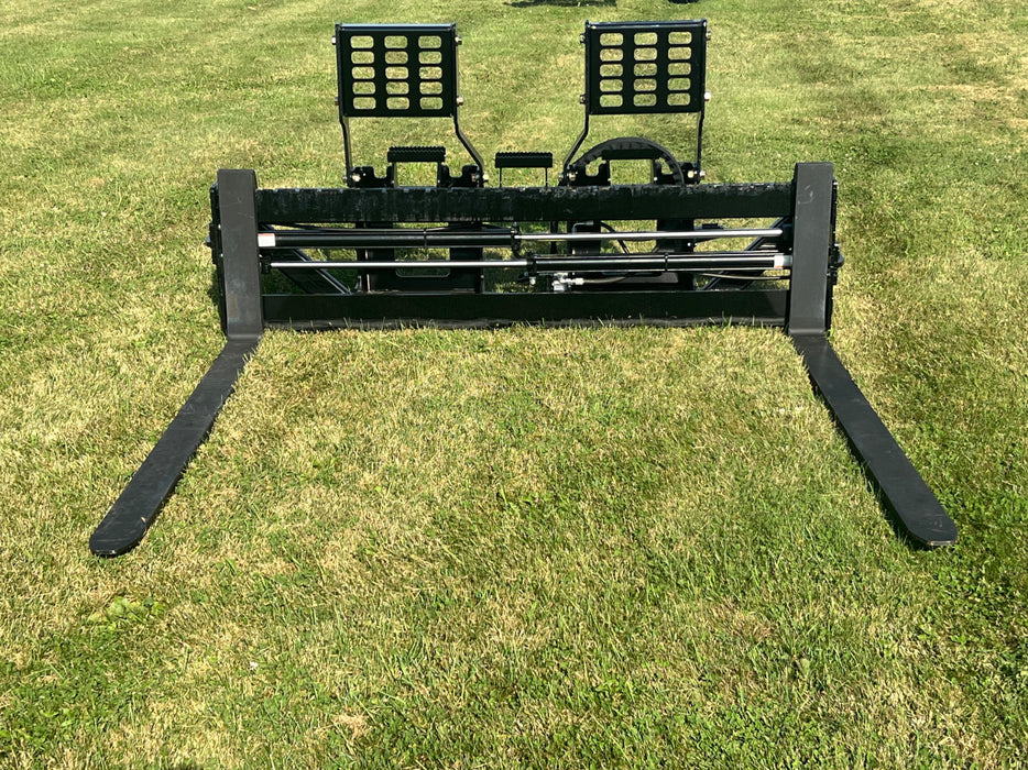 Stinger Attachments Skid Steer Class 3 Pallet Forks Hydraulic (PF3H)