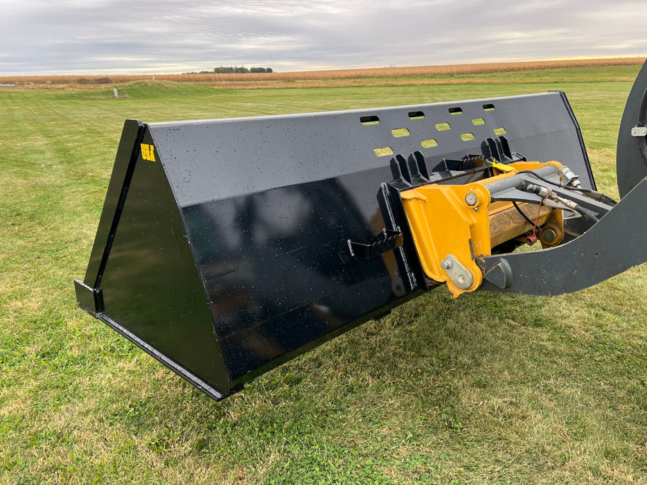 Wheel Loader Snow Pusher Bucket – Stinger Attachments (SNB)