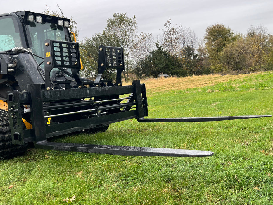 Stinger Attachments Skid Steer Class 3 Pallet Forks Hydraulic (PF3H)