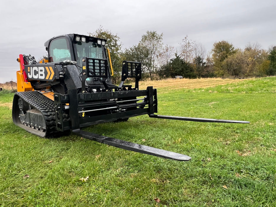 Stinger Attachments Skid Steer Class 3 Pallet Forks Hydraulic (PF3H)