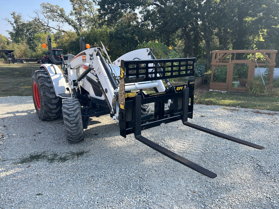 Stinger Attachments Compact Tractor Pallet Fork (PF)