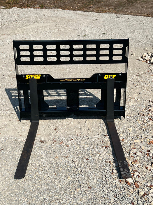 Stinger Attachments Compact Tractor Pallet Fork (PF)