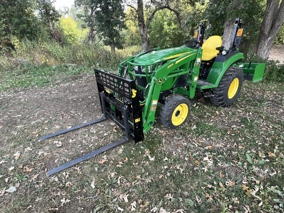 Stinger Attachments Compact Tractor Pallet Fork (PF)