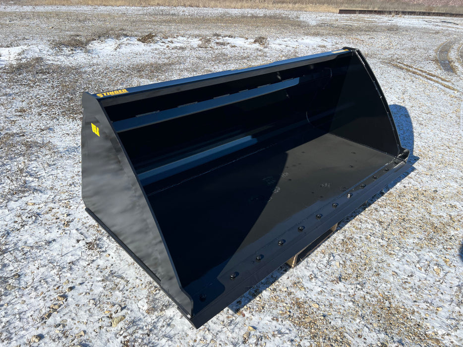 Tractor High Volume/Light Material Bucket - Stinger Attachments (MBHV-UT)