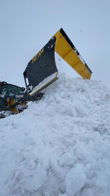 Stinger Attachments Skid Steer Snow Pusher Extreme Rotating/Oscillating (SPXR)