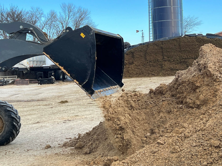Wheel Loader High Volume Bucket - Stinger Attachments (MBHV-WL)