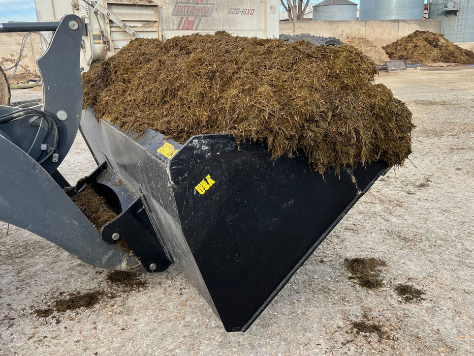 Wheel Loader High Volume Bucket - Stinger Attachments (MBHV-WL)