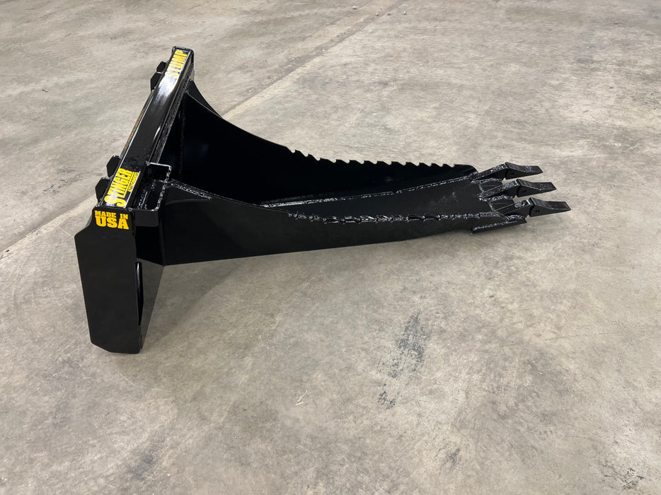 Stinger Attachments Utility Tractor Stump Bucket (STB)