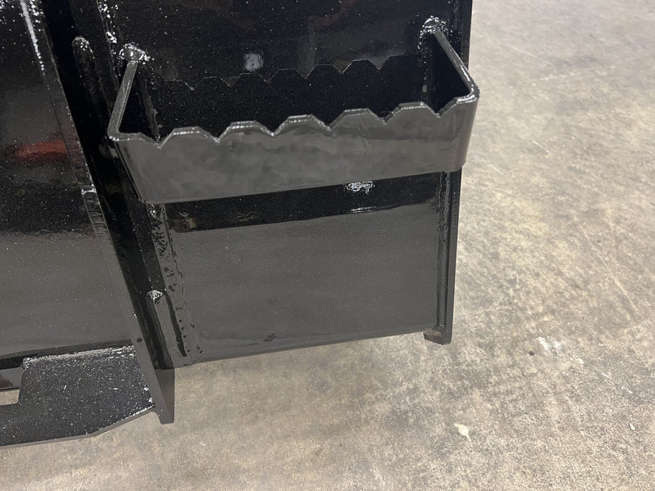 Stinger Attachments Utility Tractor Tooth Bucket (TB)