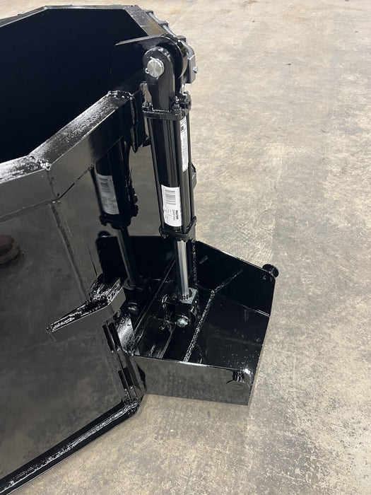 Stinger Attachments Utility Tractor Concrete Bucket (CB)