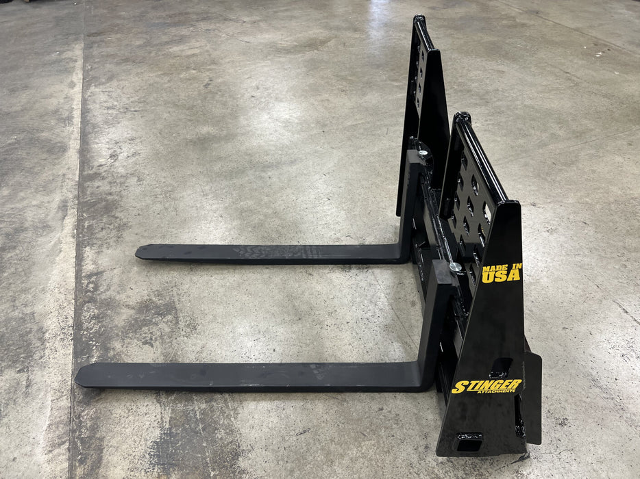 Stinger Attachments Utility Tractor Pallet Forks Attachment (PF)