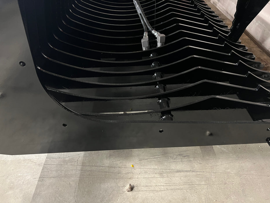 Stinger Attachments Skid Steer Rock Bucket (RK)