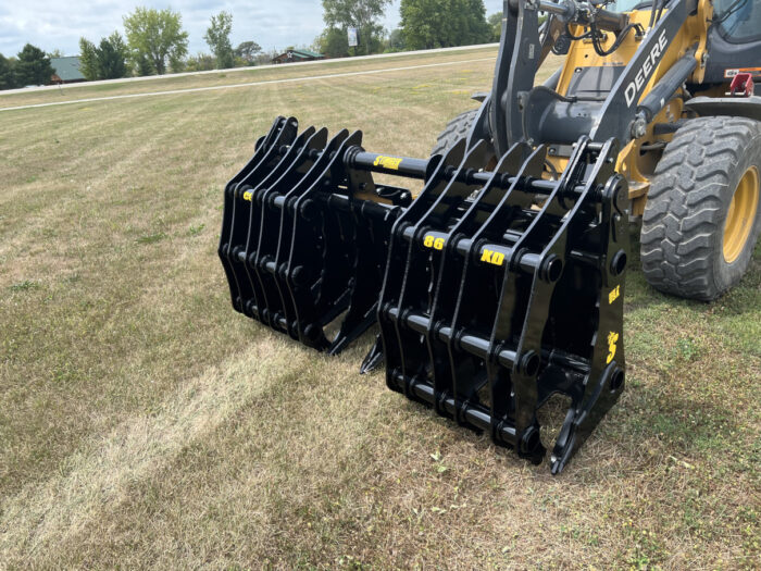 Stinger Attachments Wheel Loader CG-XD Clam Grapple (CG-XD)