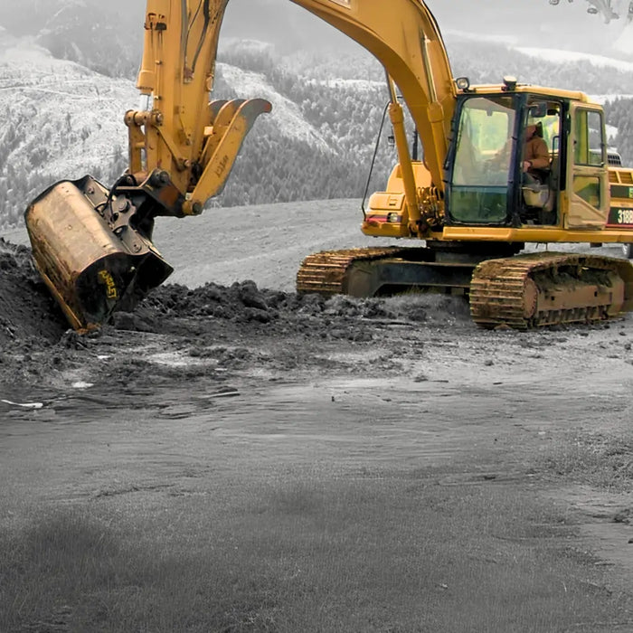 Amulet Hydraulic Tilt Bucket – Excavator and Backhoe Soil Shaping Attachment