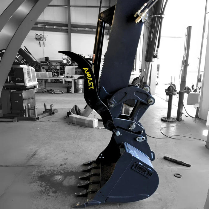 Amulet PowerClamp Hydraulic Thumb – Heavy-Duty Excavator Thumb