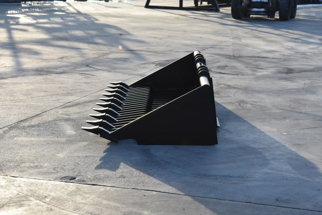 Skid Steer Rock Bucket with Teeth (Old Style) - Loflin Fabrication