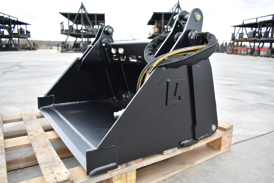 Mini Skid Steer 4-in-1 Combo Bucket - Loflin Fabrication