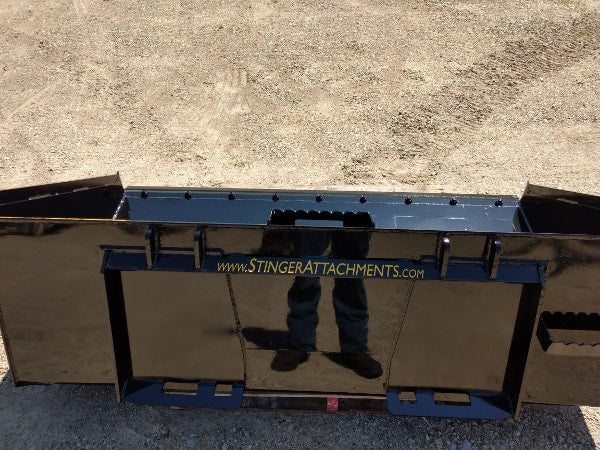 Stinger Attachments Utility Tractor Material Bucket – Series 3 (MB3)