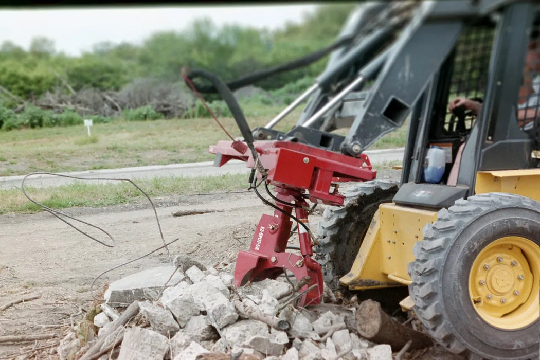 Skid Steer & Compact Track Loader Hydraulic Rock & Pole Claw - EZ Spot UR