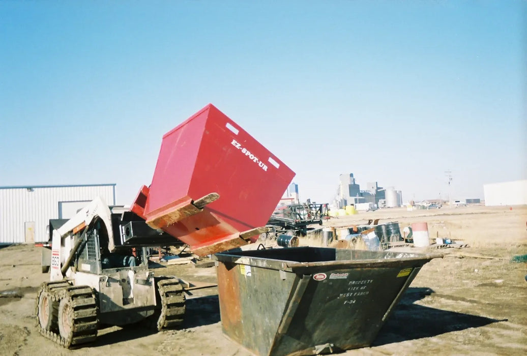Skid Steer & Compact Track Loader Rotating Pallet Forks – EZ Spot UR